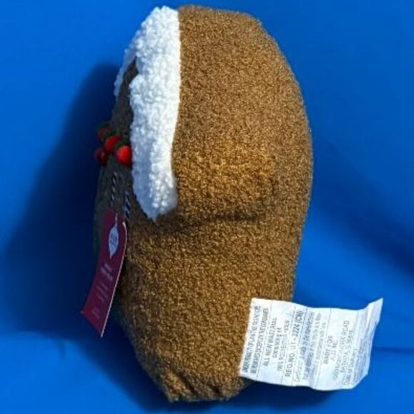 NEW SET OF 2 SHERPA GINGERBREAD HOUSE DECORATIVE HOLIDAY / CHRISTMAS PILLOWS NWT - Picture 9 of 13